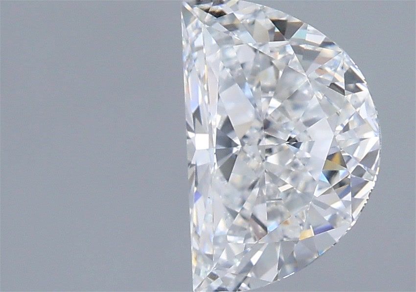 HALF MOON 1.52ct D VS1