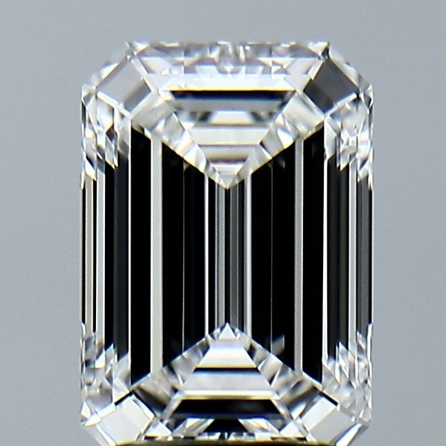 EMERALD 2.24ct E VS1