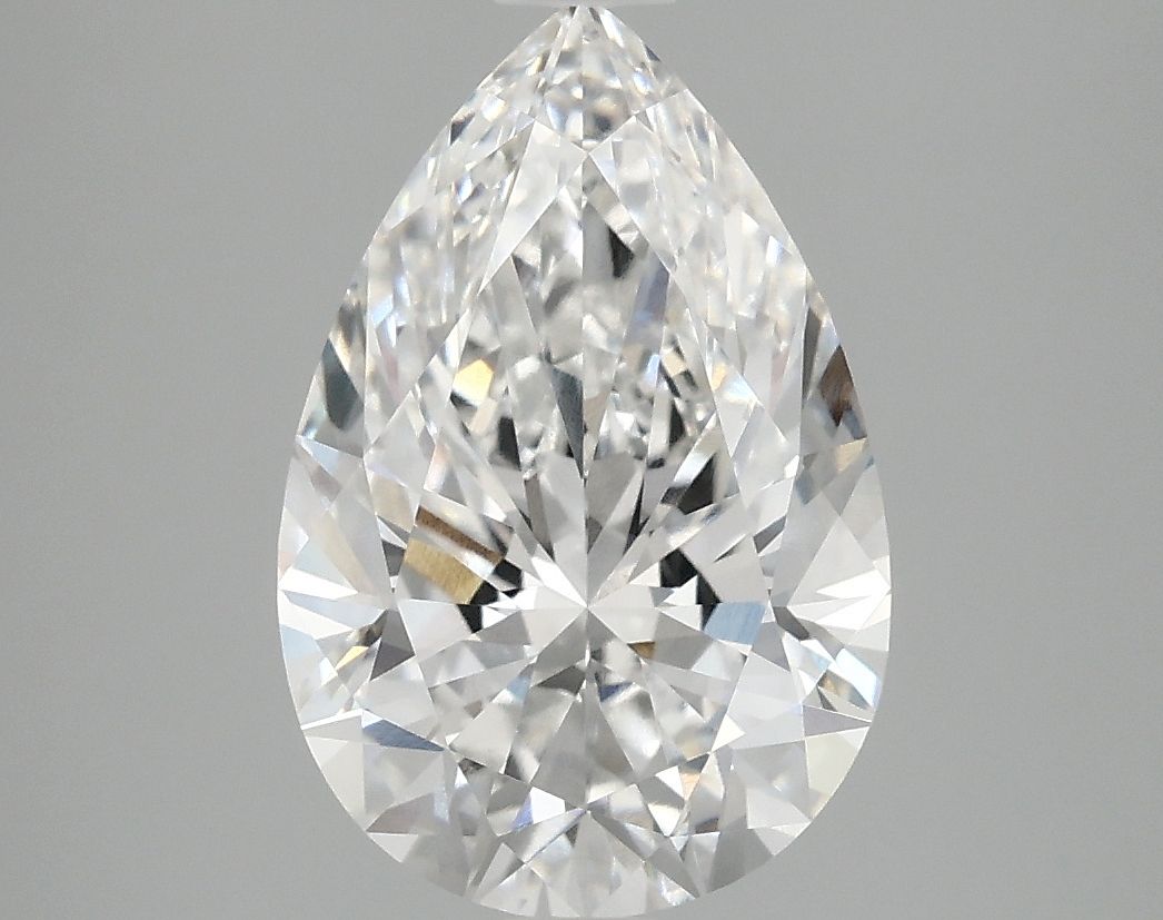 PEAR 3.1ct E VVS2