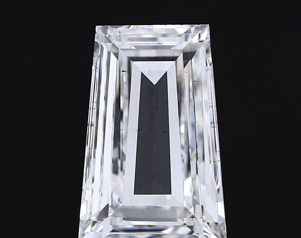 TAPERED BAGUETTE 3.67ct F VS2