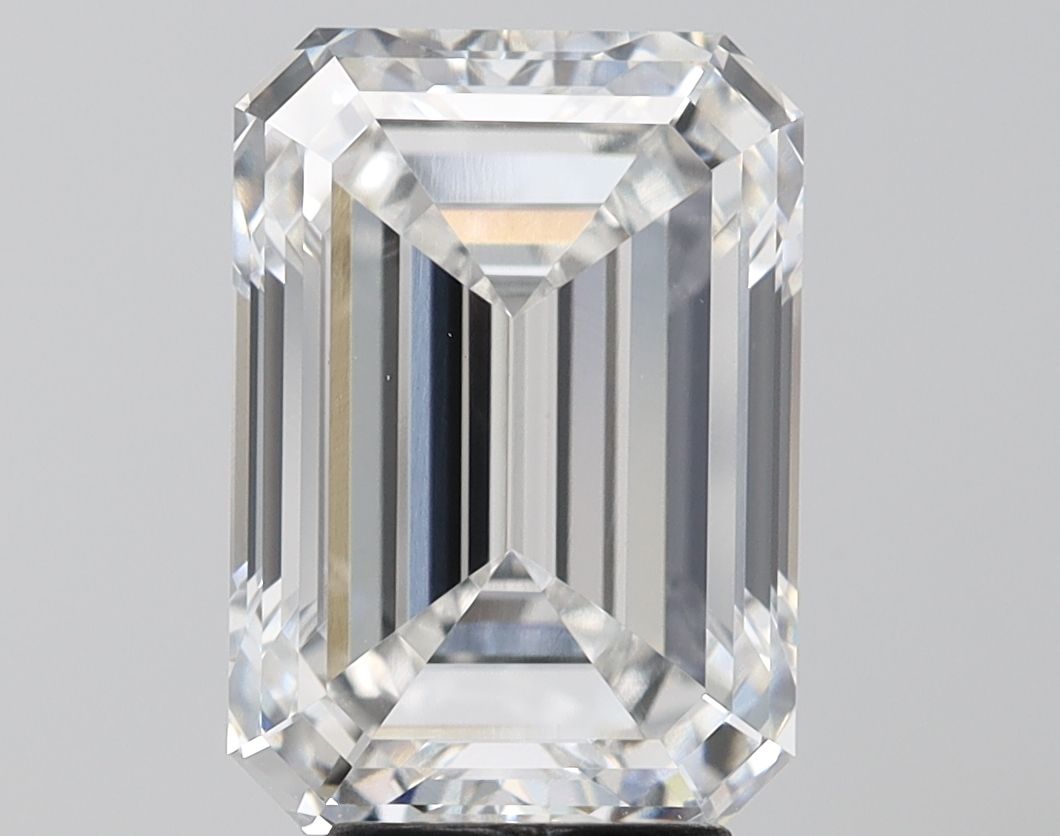 EMERALD 5.37ct F VVS2