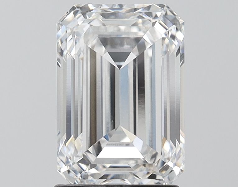 EMERALD 2.19ct E VVS2