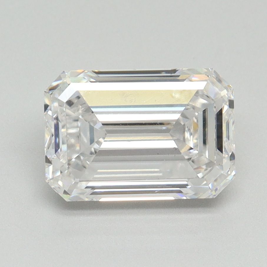 EMERALD 2.17ct E VS2