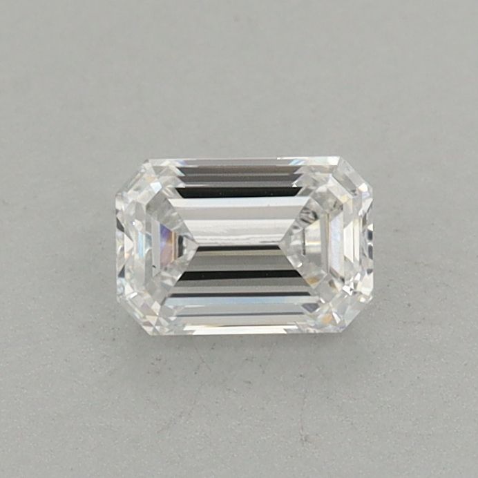 EMERALD 0.47ct D VS2