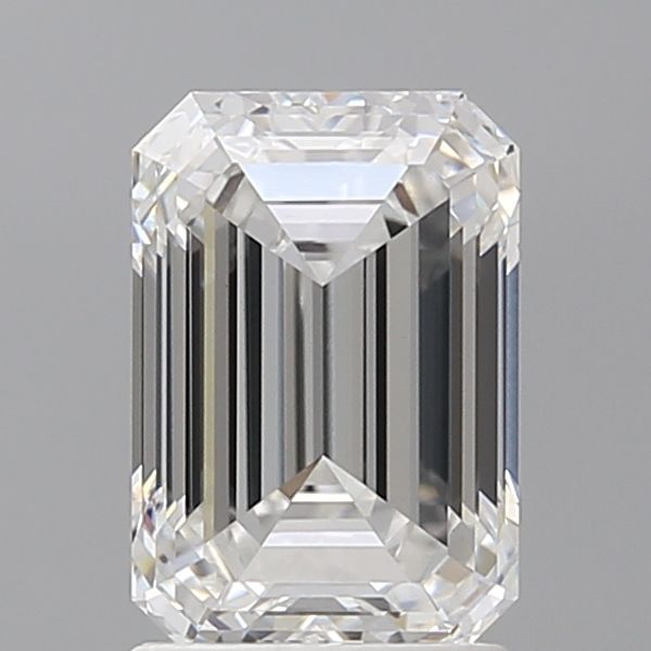 EMERALD 2.1ct E VS1