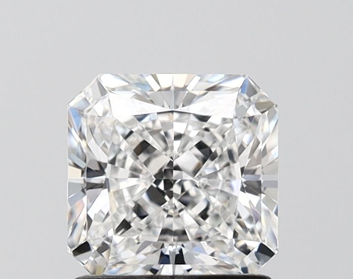 SQUARE RADIANT 1.35ct D VS1