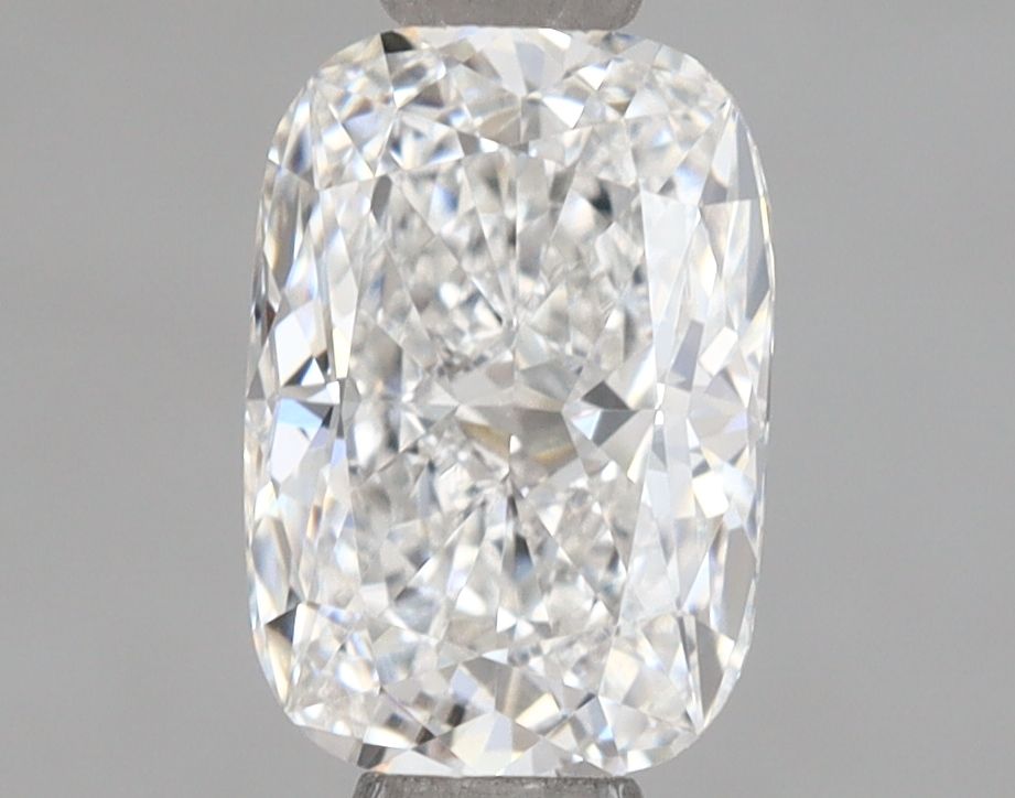 CUSHION BRILLIANT 1.12ct E VVS2