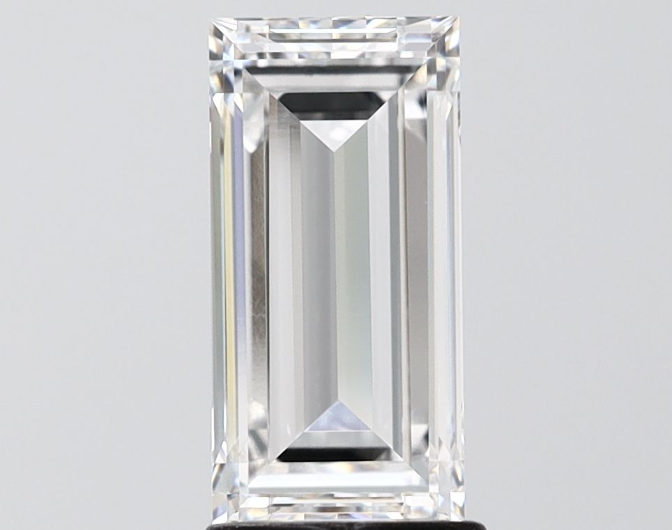 BAGUETTE 2.08ct E VVS1