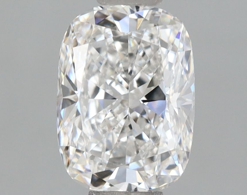 CUSHION BRILLIANT 1.12ct E VVS2